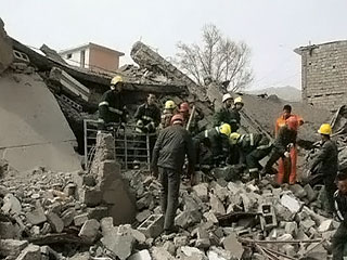 До 589 человек возросло число погибших в землетрясении в северо-западной китайской провинции Цинхай