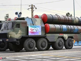 Иран представил миру собственную систему ПВО, которая должна заменить Исламской Республике так и не поступившие  из России С-300