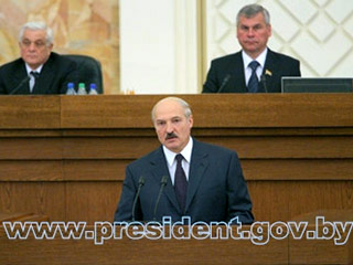 Президент Белоруссии Александр Лукашенко выступил с новыми жесткими выпадами в адрес России