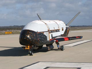 Космический аппарат Военно-воздушных сил США Х-37В Orbital Test Vehicle в четверг успешно стартовал в космос
