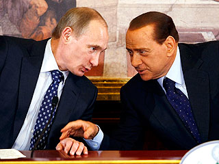 Российский премьер-министр Владимир Путин сегодня в Италии на совместной пресс-конференции с премьером этой страны Сильвио Берлускони развернул картину безальтернативного развития атомной энергетики в мире
