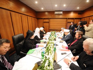 Документ принят на заседании Группы религиозных лидеров высокого уровня в партнерстве с ЮНЕСКО, проходившем в рамках Саммита