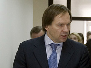 Доход губернатора Красноярского края Льва Кузнецова в 2009 году составил 118,76 млн рублей
