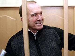 Бывший министр внутренних дел Бурятии Виктор Сюсюра в пятницу объявил бессрочную голодовку в СИЗО Краснодара