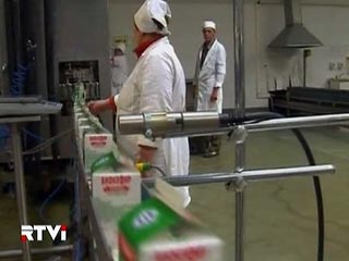 Белоруссия готова поставлять в Россию меньше молока