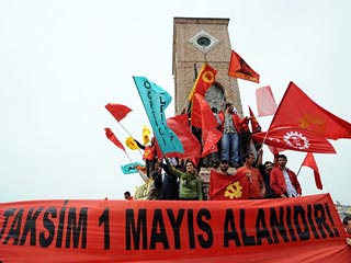 В Стамбуле 1 мая на улицу вышли 100 тысяч манифестантов. Такого не было за 30 лет