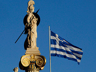 Евросоюз даст Греции "порядка 110 миллиардов евро" за три года