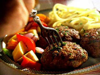 Ученые из Казахстана разработали тест, который позволяет определить наличие свинины в блюдах