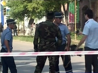 В Грозненском районе Чеченской республики сотрудники правоохранительных органов ликвидировали смертника, который пытался взорвать закрепленную на себе бомбу
