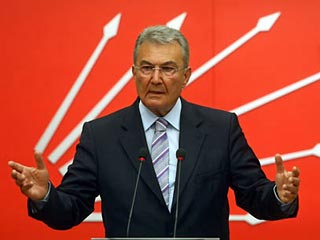 Лидер турецкой оппозиции ушел в отставку после секс-скандала в интернете