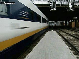 Движение поездов в Евротуннеле частично возобновлено