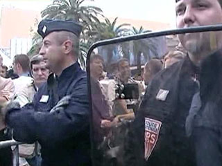 Каннская полиция бастует и обещает обещает фестивалю "свое кино"