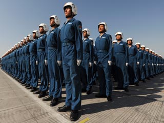 Китайская армия всего через восемь лет будет располагать истребителями пятого поколения. Об этом заявил в четверг официальный представитель американского Национального военно-воздушного и космического разведывательного центра Уэйн Алмэн