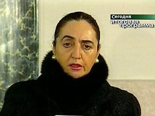 Вдова первого президента Грузии Звиада Гамсахурдиа - Манана Арчвадзе-Гамсахурдиа - угрожает покончить жизнь самоубийством
