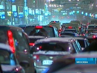 На юго-западе Москвы образовалась необъяснимая "мертвая" пробка