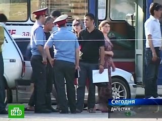 Бомба, найденная под милицейским BMW в Каспийске, обезврежена