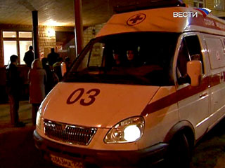 Автомобиль под управлением милиционера попал в аварию в Подмосковье, в результате один сотрудник милиции погиб, еще один получил тяжелые травмы