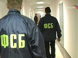 Единороссы провели в Думе закон, позволяющий ФСБ отслеживать граждан, готовых "оступиться"