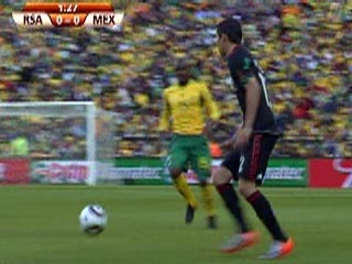 Матчем между ЮАР и Мексикой открылся 19-й чемпионат мира по футболу 