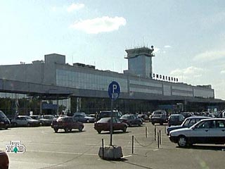 Единственный самолет авиакомпании "Заполярье", сломавшийся в минувшую пятницу, стал причиной многочасовой задержки двух рейсов из Москвы в Хорватию