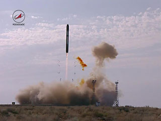 Ракета-носитель "Днепр" с германским спутником дистанционного зондирования Земли "ТанДЕМ-Х" стартовала сегодня с космодрома Байконур