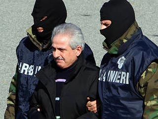 В Италии проведена облава на калабрийскую мафию: 42 ареста, 100 миллионов евро конфискаций