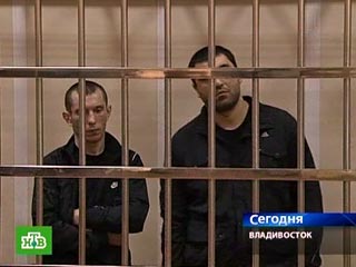 В Приморье осуждены бывшие милиционер и военнослужащий из "банды исламистов", расстрелявшие бизнесменов из Китая