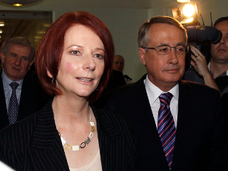 Новым премьер-министром Австралии впервые стала женщина, 48-летняя Джулия Гиллард