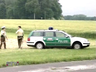Полиция Германии прочесывает Тирольский лес, где банкир-мошенник зарыл 5 миллионов евро