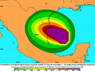 Ураган "Алекс" погнал нефтяное пятно к побережью Луизианы, он угрожает США и Мексике