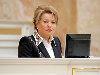 Партия "Единая Россия" планирует предложить Валентину Матвиенко в качестве одного из кандидатов на пост губернатора Санкт-Петербурга после 2011 года