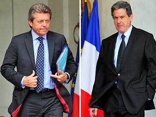 Двое французских министров - Ален Жуайянде, отвечавший за сотрудничество, и Кристиан Бланк, курировавший в правительстве дела Парижа и столичной агломерации, ушли в отставку