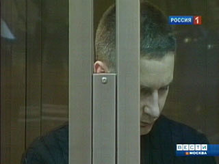 Местонахождение майора-убийцы Дениса Евсюкова, о которого еще накануне столь подробно  писали СМИ, на самом деле неизвестно