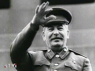 Западные исследователи: Сталин превратил нынешних россиян в шизофреников