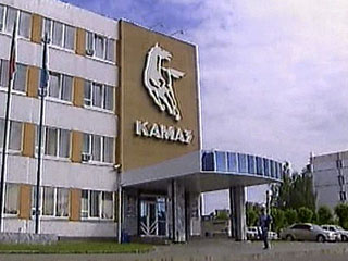 "КамАЗ" планирует со 2 по 30 августа приостановить производство, сотрудники предприятия будут отправлены в оплачиваемые отпуска