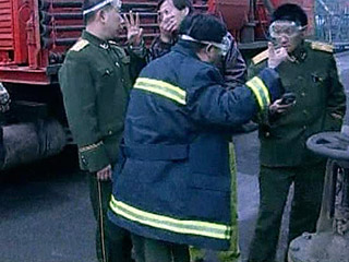 В китайском портовом городе Далянь (провинция Ляонин, Северо-Восточный Китай) произошел взрыв на нефтепроводе диаметром 900 мм