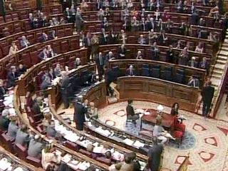 Депутаты испанского парламента отвергли предложение ввести в стране запрет на ношение чадры