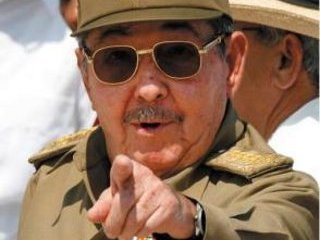 Глава Госсовета и председатель Совета министров Кубы Рауль Кастро произвел новые перестановки в правительстве страны