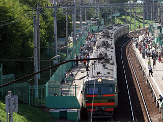 Серьезные проблемы возникли в понедельник вечером на Рижском железнодорожном направлении в Москве