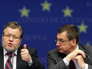 Исландия начала переговоры о вступлении в Европейский Союз, - заявил министр иностранных дел председательствующей в ЕС Бельгии Стивен Ванаккере по итогам межправительственной конференции Исландия-Евросоюз во вторник
