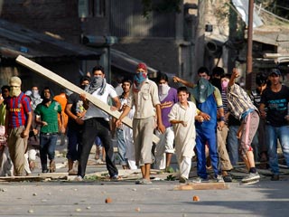 Власти штата Джамму и Кашмир жестоко разогнали толпу демонстрантов - четверо погибших
