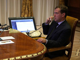Губернаторы доложили Медведеву о том, как они борются с пожарами