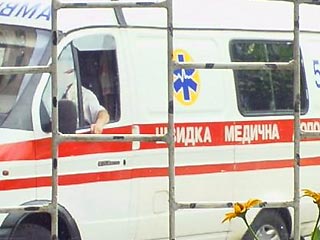 В Донецке автобус с шахтерами въехал в храм, ранив четверых прихожан