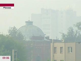 Дым от лесных пожаров продержится над Москвой до четверга, а температура поднимется до +40