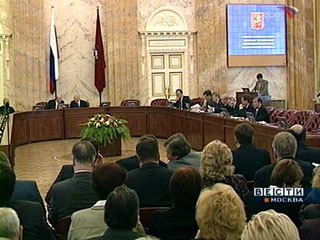 Согласно опубликованному накануне Департамент финансов правительства Москвы бюджету города на 2011 год, власти намерены на 15% увеличить расходы к уровням 2010 года