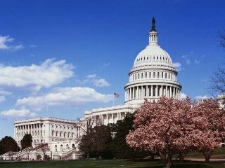 Сенат Конгресса США утвердил Джеймса Клэппера на посту директора национальной разведки, а Елену Каган новым членом Верховного суда страны