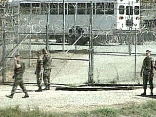В Гуантанамо начался процесс над самым молодым заключенным, которому на момент взятия в плен в 2002 году было 15 лет