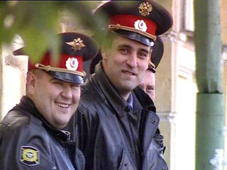 В РПЦ одобрили переименование милиции в полицию