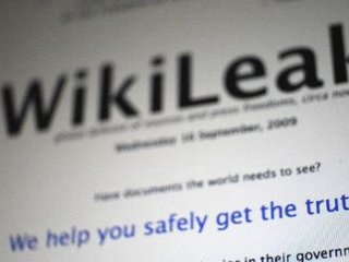 Главный юрист Пентагона в письме к своему коллеге, отстаивающему интересы сайта WikiLeaks, призвал воздержаться от любых дальнейших публикаций правительственных документов