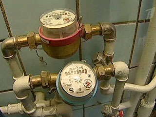 Жильцы без счетчиков будут переплачивать за газ и воду с января 2012 года